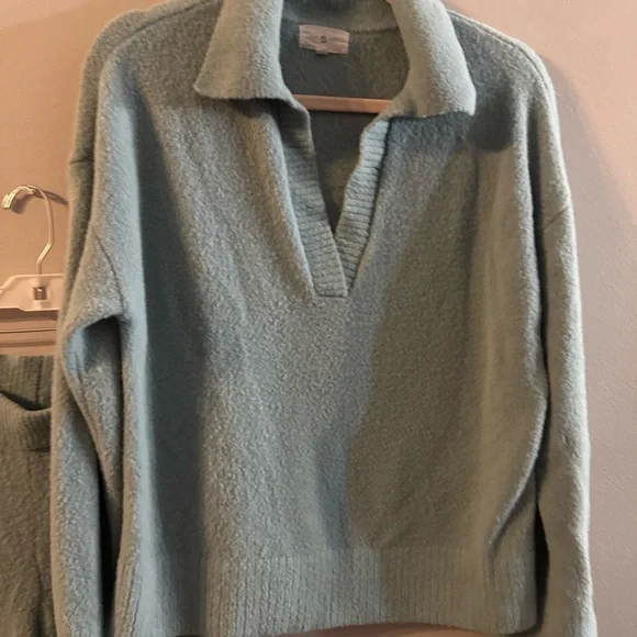 Lou & Grey Knit Top and Bottom Set in Sage Green sz s m26 - Picture 2 of 13